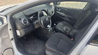 Renault Clio 1.5 DCI LIMITED picture 9