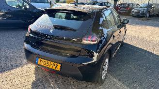 Peugeot 208 PureTech 75 Active picture 7