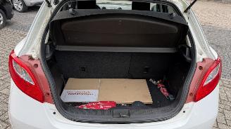 Mazda 2 1.3 SILVER EDITION picture 11