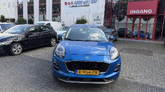 uszkodzony samochody osobowe Ford Puma 1.0 ECOBOOST HYBRID TITANIUM 2022/10