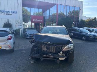 Dezmembrări autoturisme Mercedes ML ML III (166), SUV, 2011 / 2015 3.0 ML-350 BlueTEC V6 24V 4-Matic 2015/6