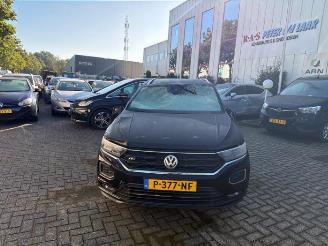 demontáž osobní automobily Volkswagen T-Roc T-Roc I, SUV, 2017 1.5 TSI 16V 2019/12