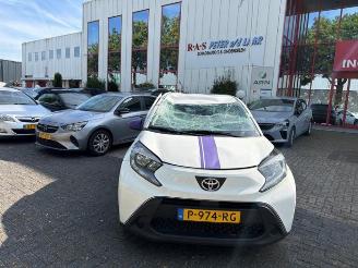Vrakbiler auto Toyota Aygo Aygo X, Hatchback, 2022 1.0 12V VVT-i 2022/6
