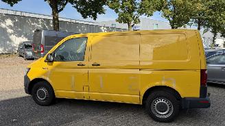 Volkswagen Transporter 2.0TDI 110KW L1H2 EU6 picture 3