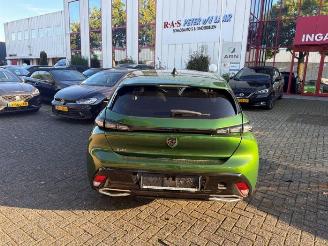 Dezmembrări autoturisme Peugeot 308 308 (F3/FB/FH/FM/FP), Hatchback 5-drs, 2021 1.2 12V PureTech 130 2023/2