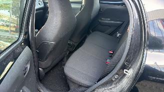 Citroën C1 1.0 VTI FEEL picture 11