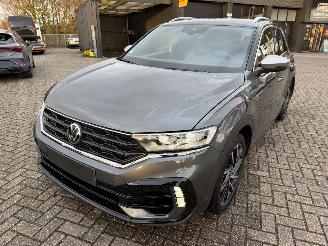 Volkswagen T-Roc R 300 R-Line 4 Motion picture 2