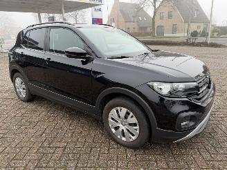 skadebil auto Volkswagen T-Cross 1.0 - 85 Kw DSG 2019/10