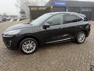 skadebil auto Ford Kuga 2.5 PHEV Vignale 2024/2