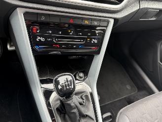 Volkswagen T-Roc 1.0 - 85 Kw 6V. Goal picture 28