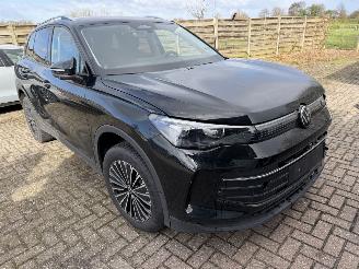 Volkswagen Tiguan 1.5 eTSi Goal picture 2