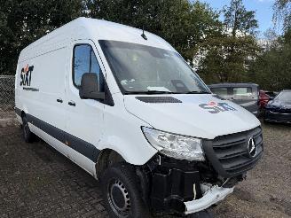 Damaged car Mercedes Sprinter 317 CDi Automaat Maxi 2025/5