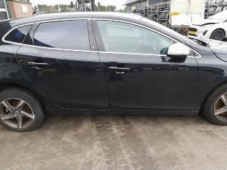 Volvo V-40 V40 (MV), Hatchback 5-drs, 2012 / 2019 2.0 D4 16V picture 9