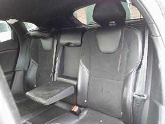 Volvo V-40 V40 (MV), Hatchback 5-drs, 2012 / 2019 2.0 D4 16V picture 14