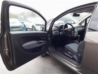 Fiat Grande Punto Grande Punto (199), Hatchback, 2005 1.4 picture 11