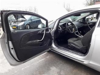 Opel Astra Astra J GTC (PD2/PF2), Hatchback 3-drs, 2011 / 2018 1.4 Turbo 16V ecoFLEX 140 picture 11