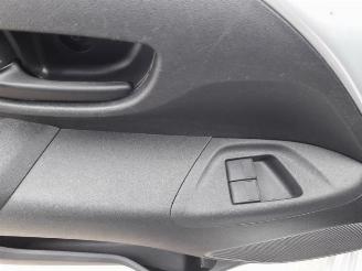 Toyota Aygo Aygo (B40), Hatchback, 2014 1.0 12V VVT-i picture 14