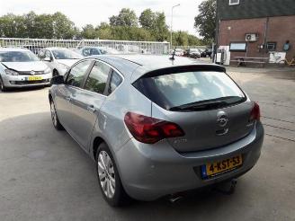 Opel Astra Astra J (PC6/PD6/PE6/PF6), Hatchback 5-drs, 2009 / 2015 1.4 Turbo 16V picture 4
