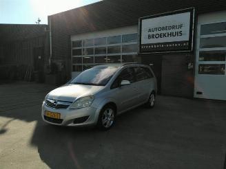 Coche siniestrado Opel Zafira Zafira (M75), MPV, 2005 / 2015 1.6 16V 2008/9