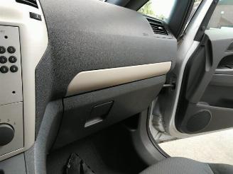 Opel Zafira Zafira (M75), MPV, 2005 / 2015 1.6 16V picture 35