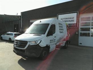 demontáž osobní automobily Mercedes Sprinter Sprinter 3,5t (907.6/910.6), Van, 2018 311 CDI 2.0 D RWD 2023/4