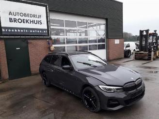 demontáž osobní automobily BMW 3-serie 3 serie Touring (G21), Combi, 2019 330e xDrive 2.0 TwinPower Turbo 16V 2021/4
