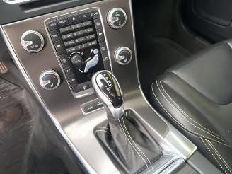 Volvo V-60 2.4 D6 AWD Plug-In Hybrid Pure Limited picture 16
