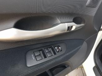 Toyota Auris 1.8 Full Hybrid Executive Business picture 23