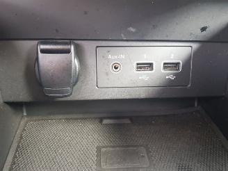 Renault Clio 1.0 TCe Intens picture 24