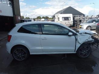Volkswagen Polo Polo V (6R), Hatchback, 2009 / 2017 1.0 12V BlueMotion Technology picture 5