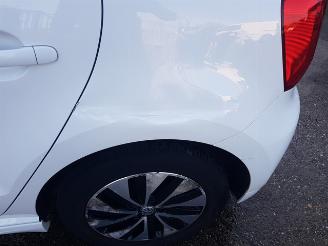 Volkswagen Polo 1.0 BlueMotion Edition picture 24