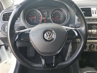 Volkswagen Polo 1.0 BlueMotion Edition picture 18