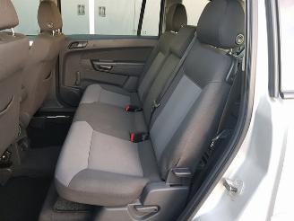 Opel Zafira 1.8 Temptation picture 16