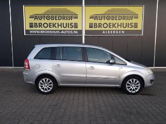 Opel Zafira 1.8 Temptation picture 4