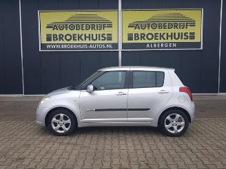 Suzuki Swift 1.3 Exclusive picture 2