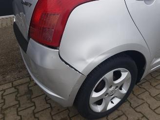 Suzuki Swift 1.3 Exclusive picture 9