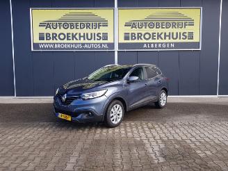 krockskadad bil auto Renault Kadjar 1.2 TCe Intens 2017/9