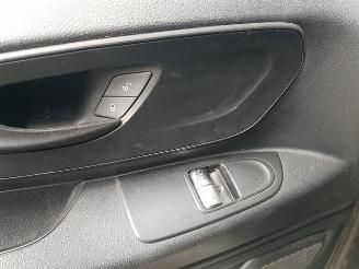 Mercedes Vito 109 CDI Functional Lang picture 23