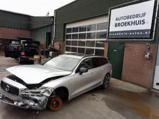 disassembly passenger cars Volvo V-60 V60 II (ZW), Combi, 2018 2.0 T8 16V Plug-in Hybrid AWD 2021/2