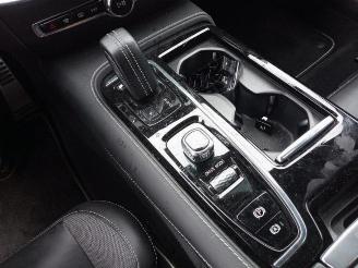 Volvo V-60 V60 II (ZW), Combi, 2018 2.0 T8 16V Plug-in Hybrid AWD picture 14