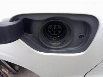 Volvo V-60 V60 II (ZW), Combi, 2018 2.0 T8 16V Plug-in Hybrid AWD picture 24