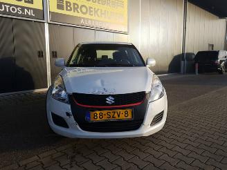 Suzuki Swift 1.2 Comfort EASSS X-ite GT picture 3