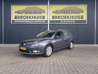 Damaged car Volkswagen Passat Variant 1.4 TSI Comfortline BlueMotion 2011/7