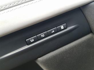 Land Rover Range Rover Evoque 1.5 P300e AWD Autobiography picture 29