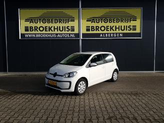 Volkswagen Up! 1.0 BMT move up! picture 1