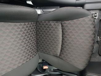 Mitsubishi Space-star 1.2 Cool+ picture 25