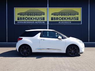 Citroën DS3 1.2 VTi So Chic picture 4