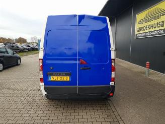 Renault Master T35 2.3 dCi 135 L3H2 Comfort picture 5
