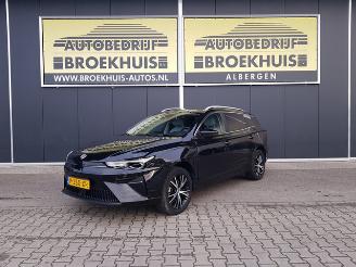 krockskadad bil auto MG MG5 Standard Range Luxury 50 kWh 2022/6