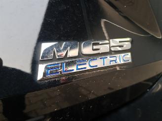 MG MG5 Standard Range Luxury 50 kWh picture 20